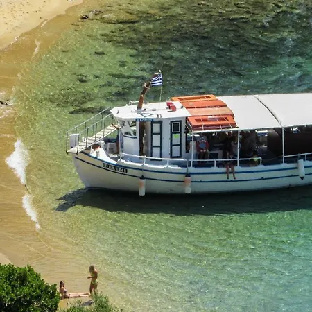 Luxury Santorini Potamos: Private Heated Pool Retreat Exo Gonia