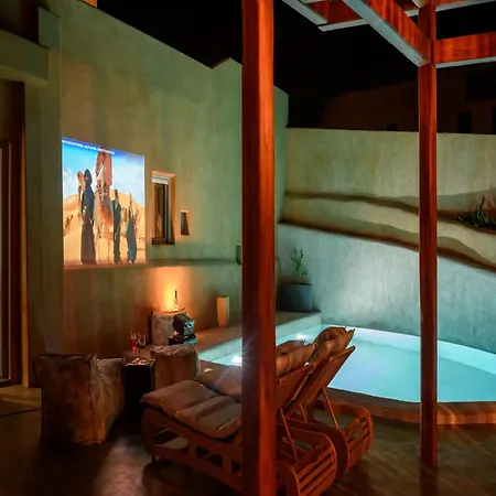 Villa Luxury Santorini Potamos: Private Heated Pool Retreat Exo Gonia