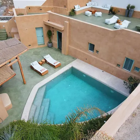 Luxury Santorini Potamos: Private Heated Pool Retreat Villa
